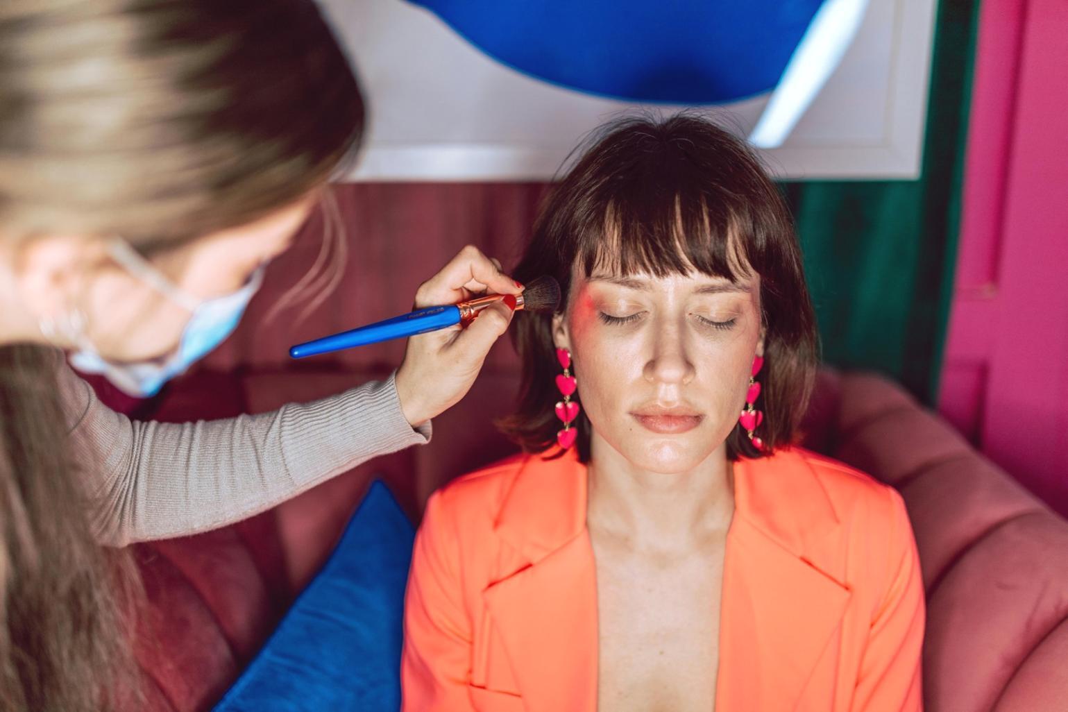 Professionelle Beauty-Beratung in eleganter Atmosphäre
